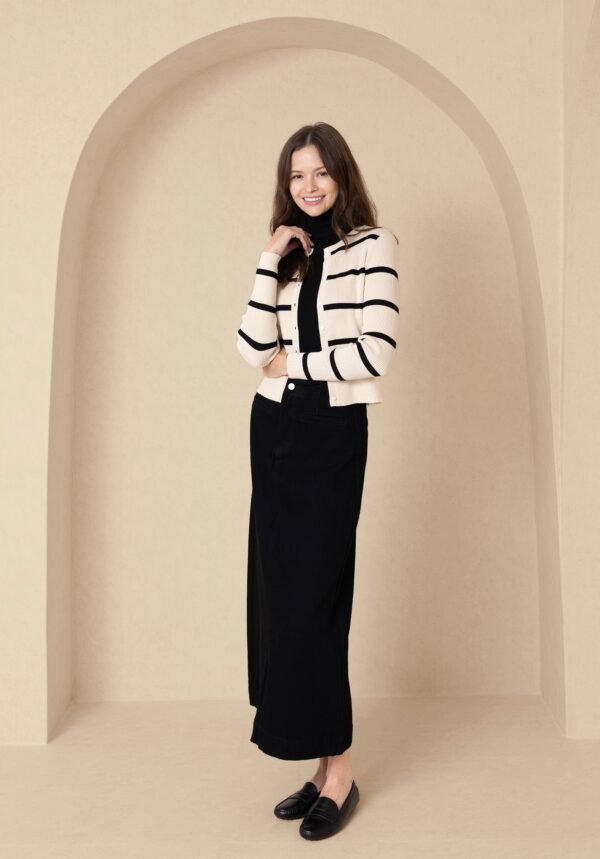 Black Basic Denim Skirt - Image 2