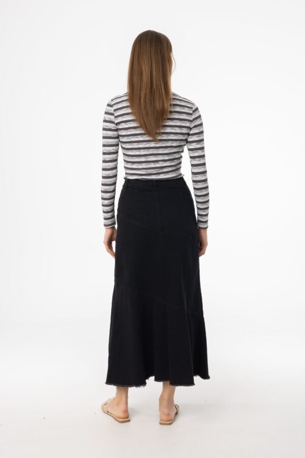Black Fringe Tiered Denim Skirt - Image 3